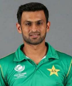Malik lauds crowd for turning up in numbers to stadiums