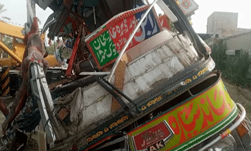 Dera Ghazi Khan: 30 killed, 40 injured in bus collision