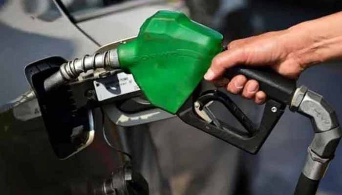 Petro price expected to increase by Rs 7 in Pakistan