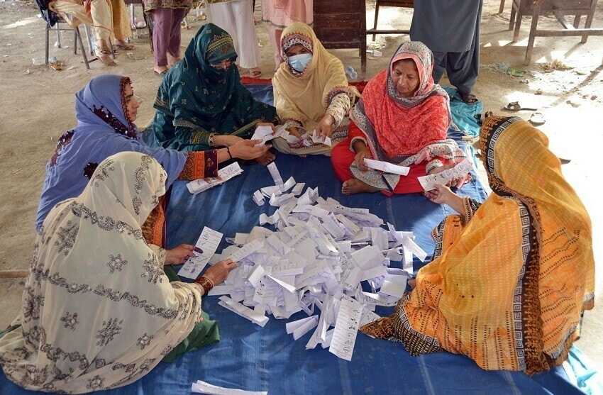 LG polls Karachi