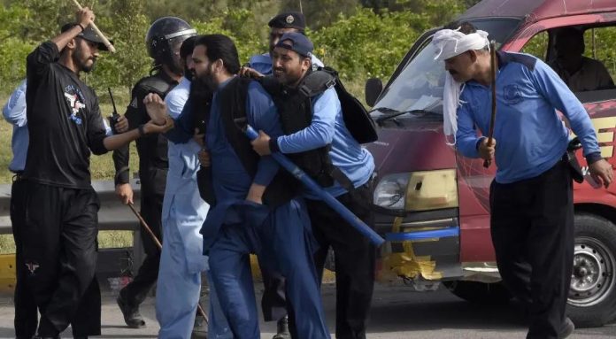 HRW Imran Khan