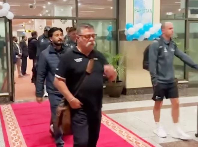 New Zealand Cricket Team Arrives In Lahore For Tri Series