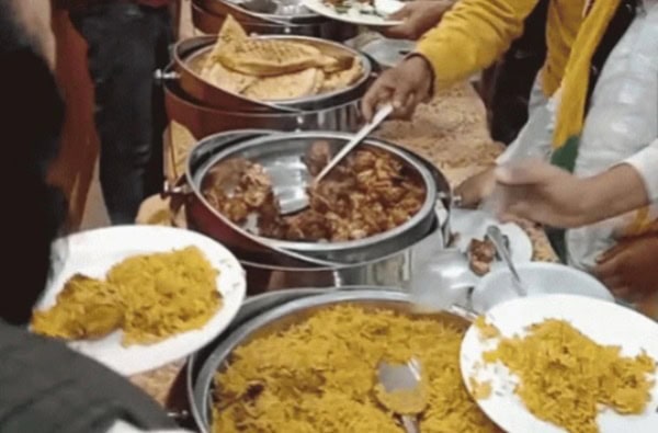 Over 200 Guests Of Lahore Wedding Land In Hospitals With Food Poisoning