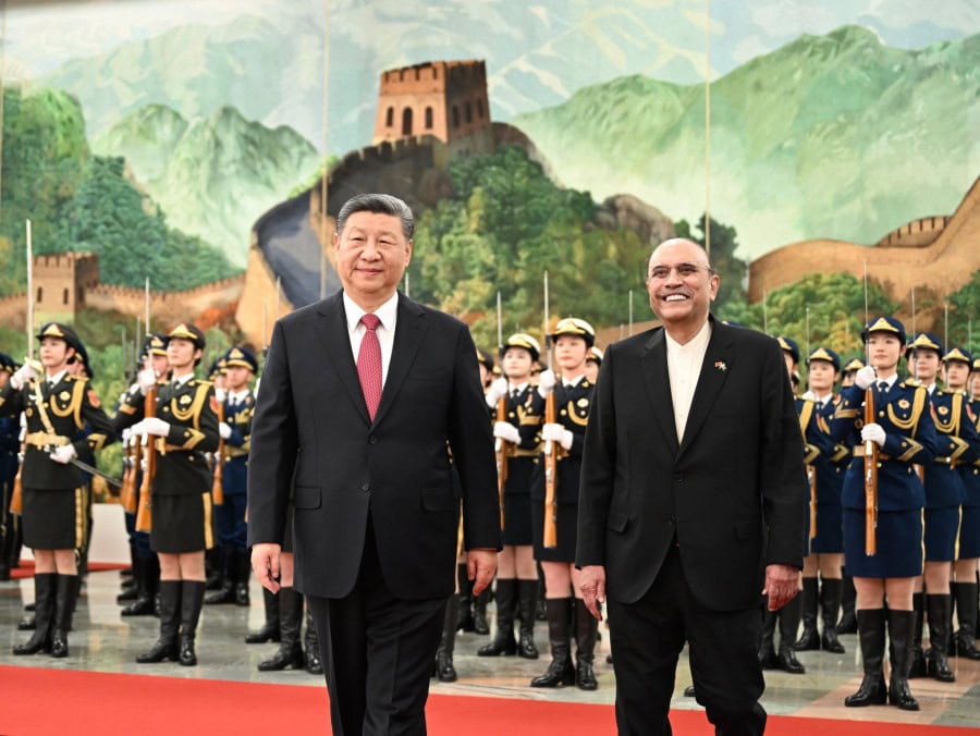 Pak President Zardari Xi Jinping Vow Deeper Cooperation In High Level Talks In Beijing