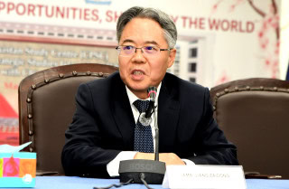 Ambassador Jiang Zaidongs Keynote Speech At The Seminar On The Two Sessions Themed Chinas Spring Chinas Opportunities Shared By The World
