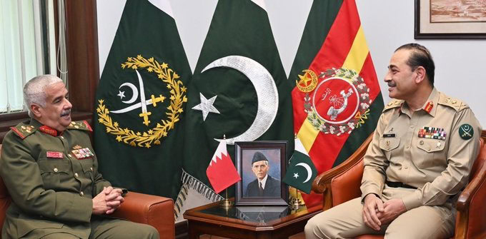 Bahrains Top Commander Meets Coas Asim Munir Lauds Pakistans Anti Terrorism Efforts