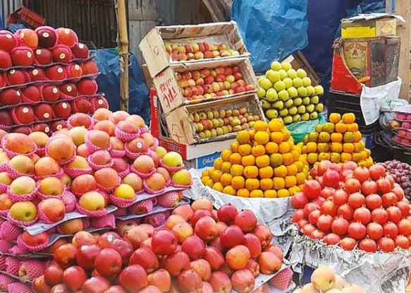 Fruits Go Out Of Reach Of Common Citizens In Karachi During Ramazan