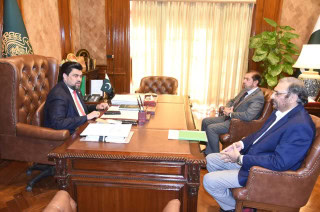 Governor Sindh Directs Uninterrupted Gas Supply During Sehri Iftar