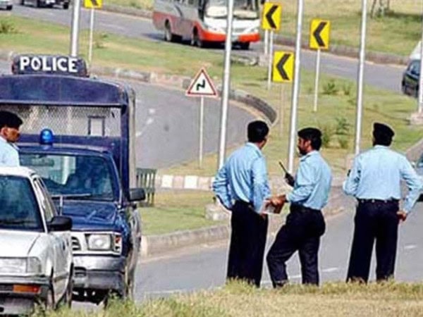 Islamabad Red Zone Entry Exit Points Closed Due To Law And Order Situation