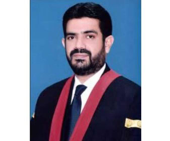 Justice Chaudhry Abdul Aziz Of Lhc Resigns From His Office
