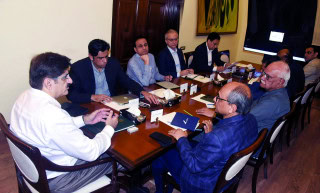 Murad Launches Centralized Portal To Oversee Karachis Civic Issues