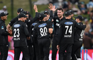 New Zealand Thrash Pakistan In Fourth T20i To Take Unassailable 3 1 Lead