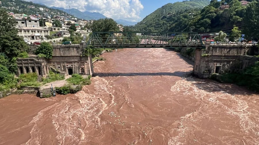 Ajk On Alert For Flooding As India Releases Water Into Jhelum Amid Kashmir Tensions