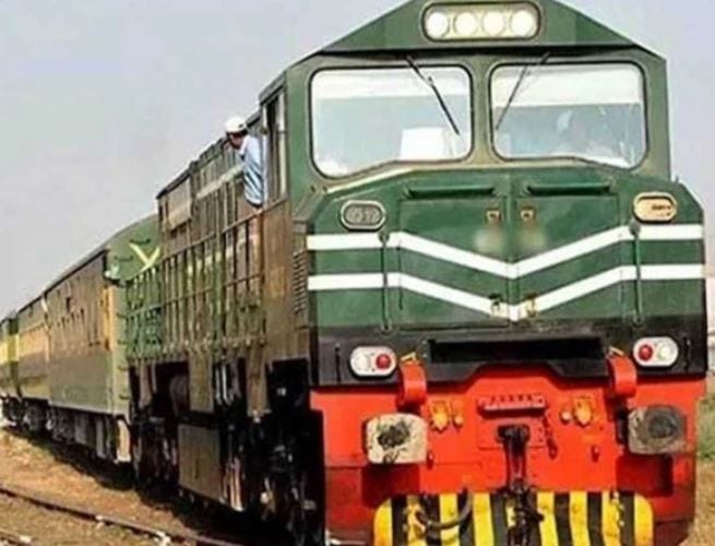 Allama Iqbal Express Train Meets Accident Near Kotri Station
