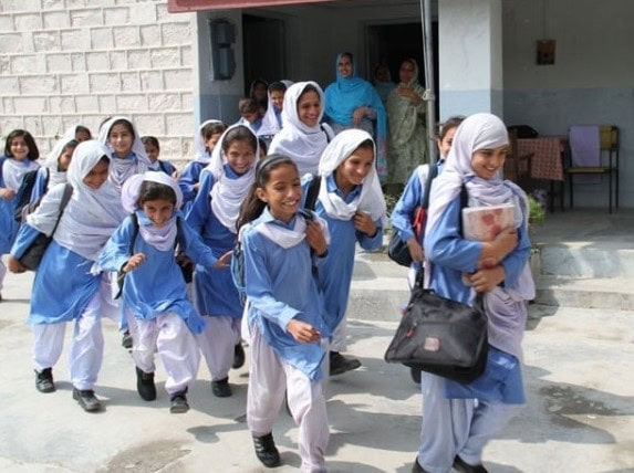 Early Summer Holidays Suggested For Schools Across Punjab Due To Heatwave Intensity