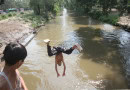 Lahore Sizzles At 42c As Heatwaves Prevail In Punjab