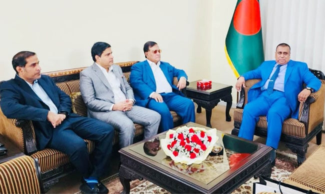 Md Iqbal For Enhancing Bangla Pak Bilateral Ties