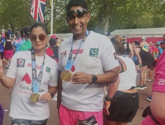 Over 40 Pakistani Runners From Across World Participate In London Marathon