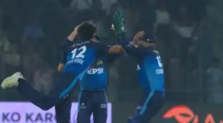 Psl X Ubaid Shah Strikes His Own Wicketkeeper In Face In Burst Of Emotions