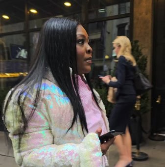 Us Woman Onijah Andrew Who Came To Karachi To Find Online Love Arrives In New York