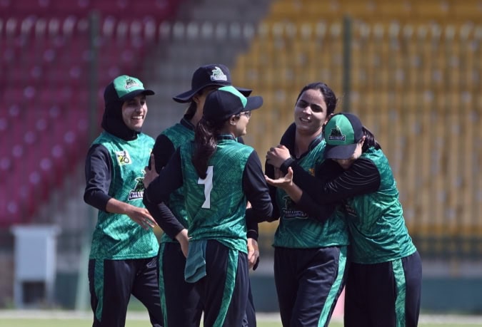 Challengers Strikers Bag Wins In Womens T20 Tournament