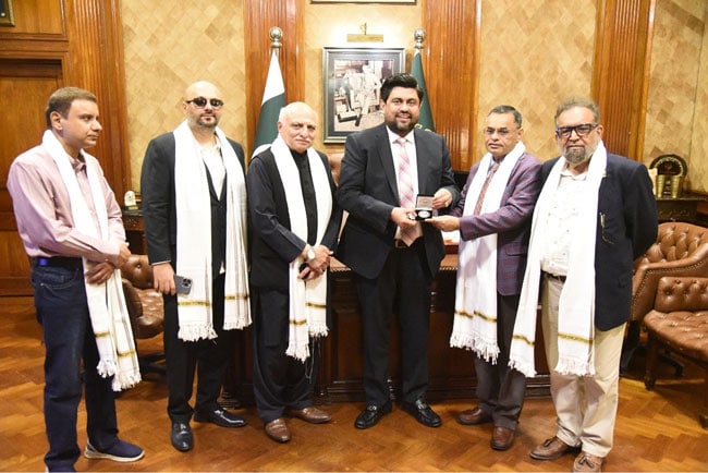 Governor President Houston Karachi Sister City Association Discuss Mutual Interest Issues
