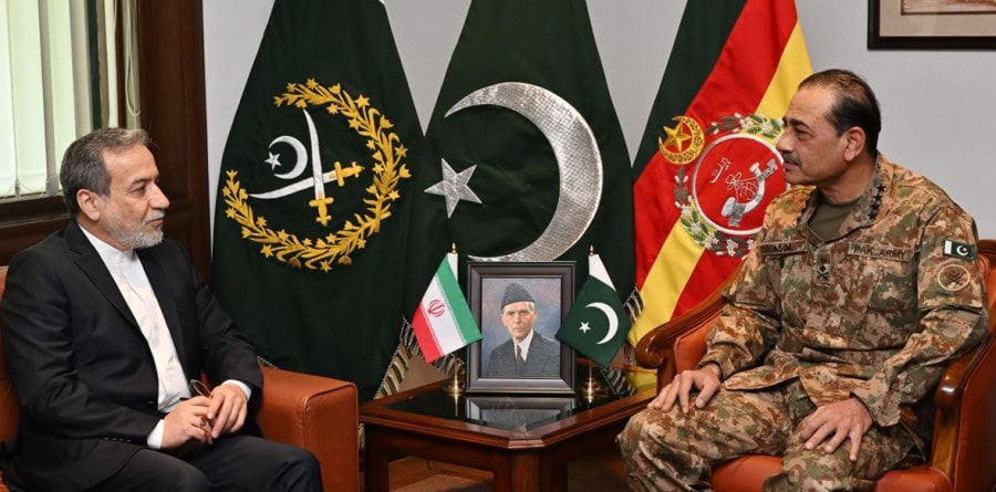 Pak Army Chief Iranian Fm Strategize On Border Security Amid Escalating Tensions With India