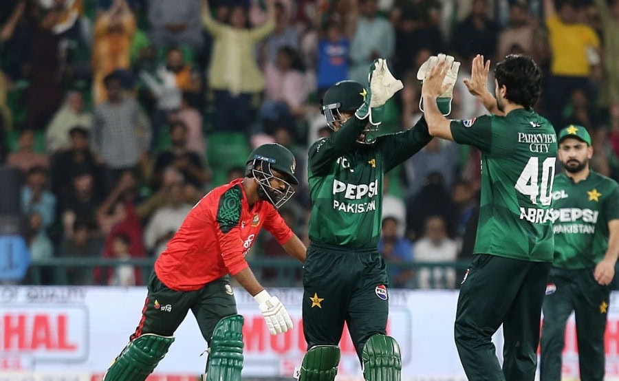 Pakistan Elect To Bat First Eye T20 Series Win With Another Victory Over Bangladesh