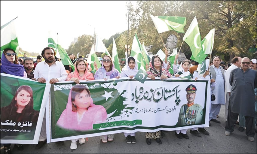 Politicians Business Community Minorities Express Solidarity With Pak Army