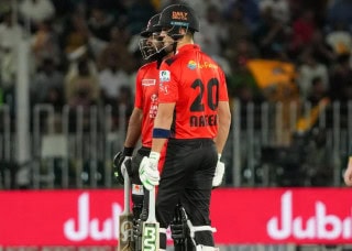 Psl X Peshawar Zalmi Opt To Bowl First Against Lahore Qalandars