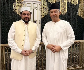 Governor Sindh Meets Malaysian Fm In Madinah