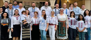 Intl Day Of Romanian Blouse Celebrated