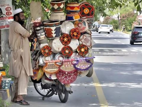 Islamabad High Court Stops Eviction Of Street Vendors From Daman E Koh