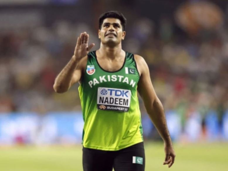 Javelin Thrower Arshad Nadeem Receives Heros Welcome On Return To Pakistan