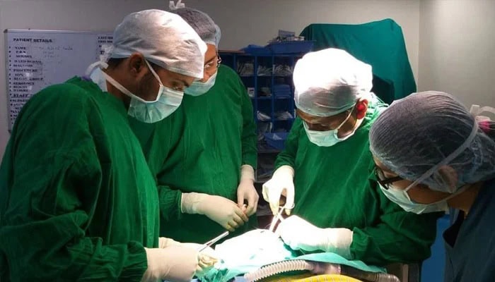 Man Donates Liver To Wife For Pakistans First Transplant For Colorectal Cancer Spread