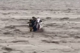 Swat Flash Floods18 Tourists Swept Away Including 10 From One Family