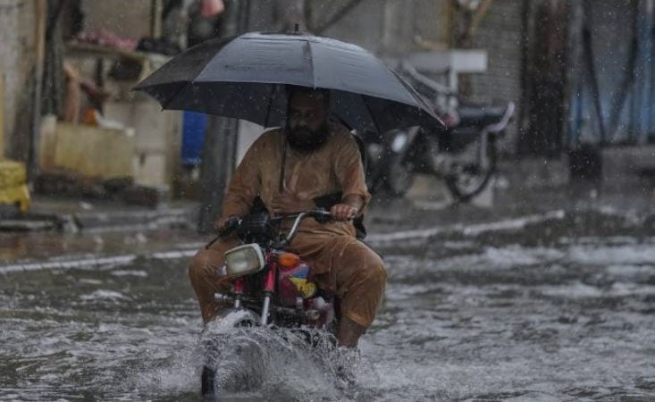 Monsoon Rains Fourth Spell To Begin Tomorrow Across Pakistan Amid Flood Alerts