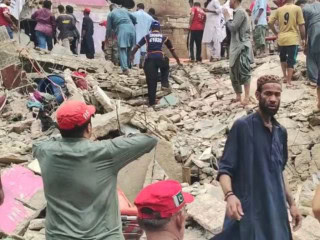 Rescue Operation Continues As Death Toll In Karachi Building Collapse Rises To 14